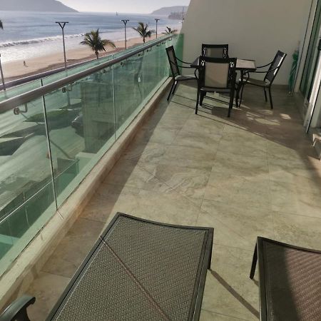 מזטלן Hermoso Y Moderno Departamento Frente Al Malecon Con Preciosa Vista Al Mar מראה חיצוני תמונה