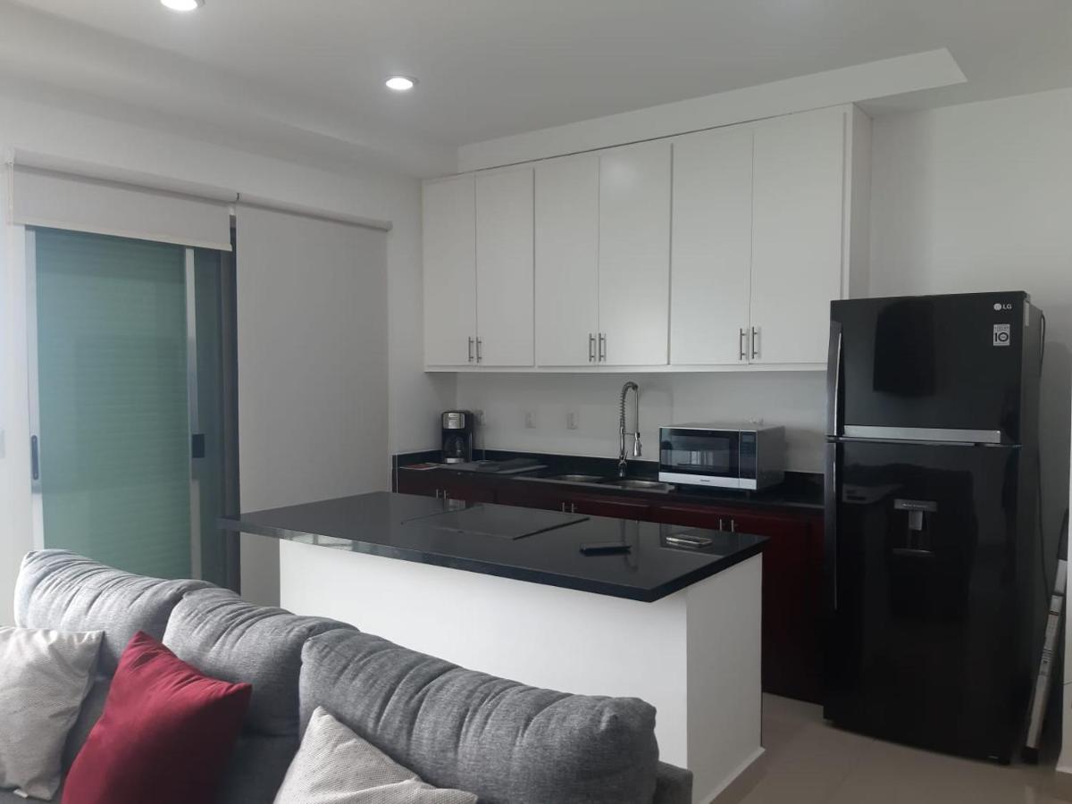 מזטלן Hermoso Y Moderno Departamento Frente Al Malecon Con Preciosa Vista Al Mar מראה חיצוני תמונה